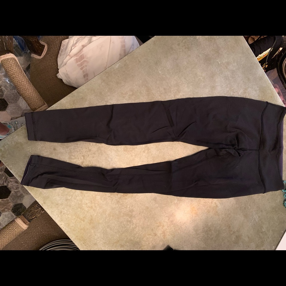 Reversible lululemon leggings